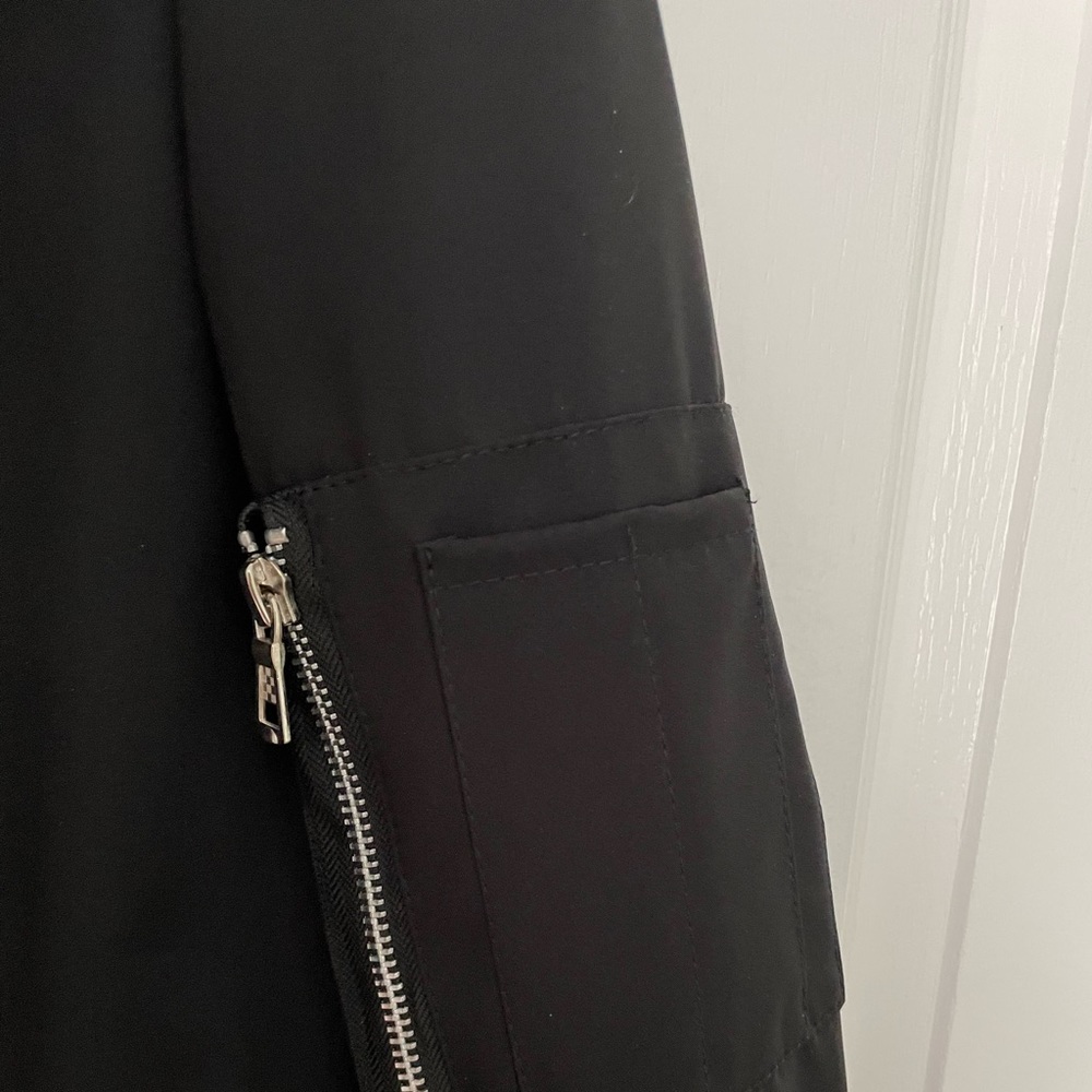 Bomber Jacket - Picture 4 of 7